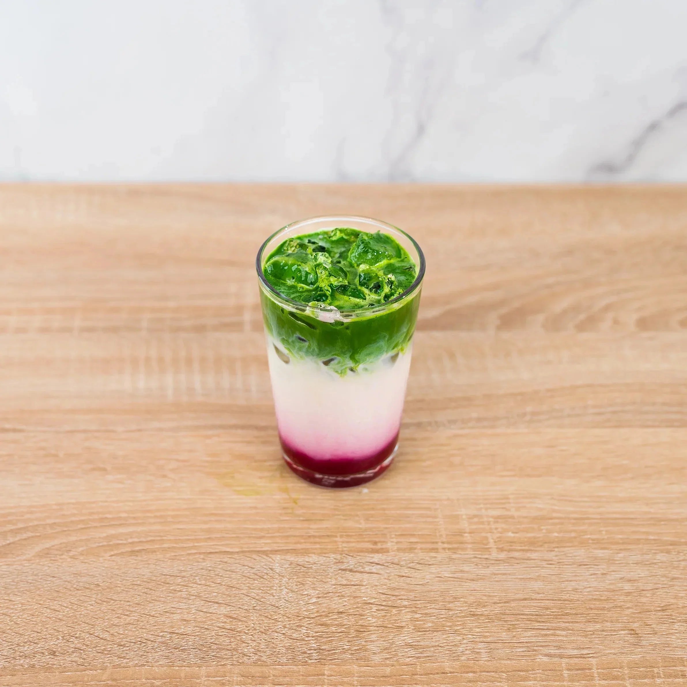 how to make a strawberry matcha latte - iced – PerfectTed