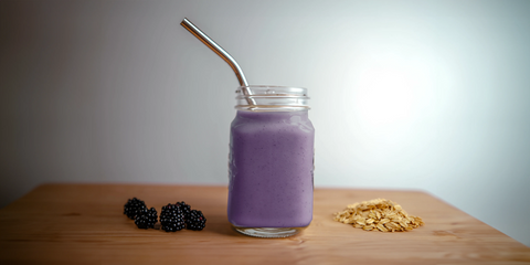 Matcha Blackberry Crumble Smoothie