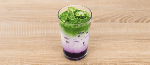 Blackberry Matcha Latte Recipe - PerfectTed