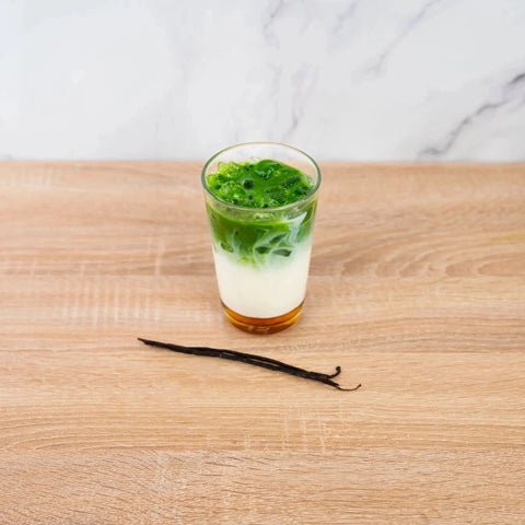 how to make a vanilla matcha latte - PerfectTed