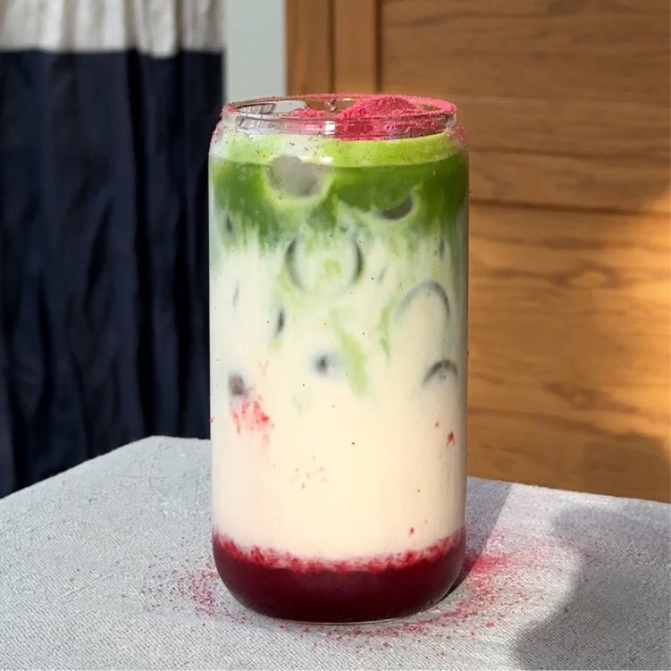 strawberry matcha powder